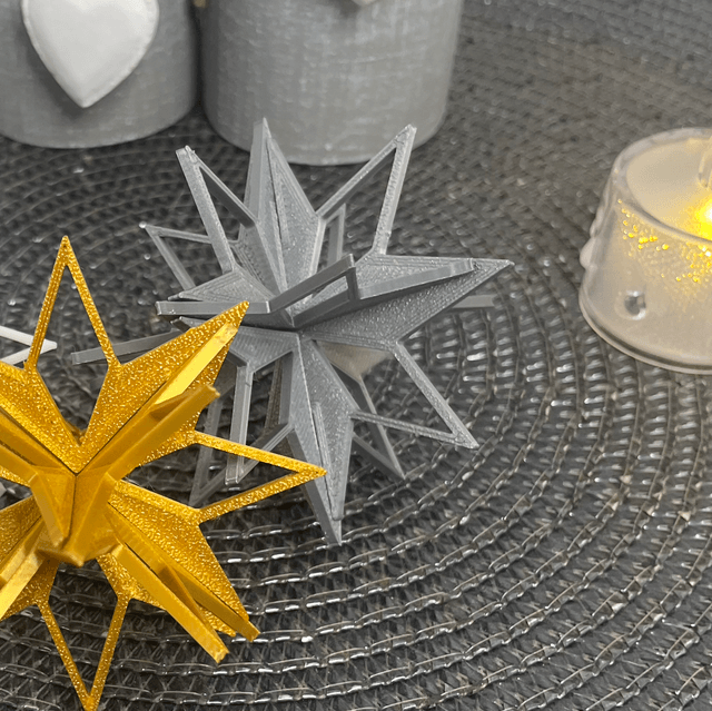 Décoration de sapin argenté 